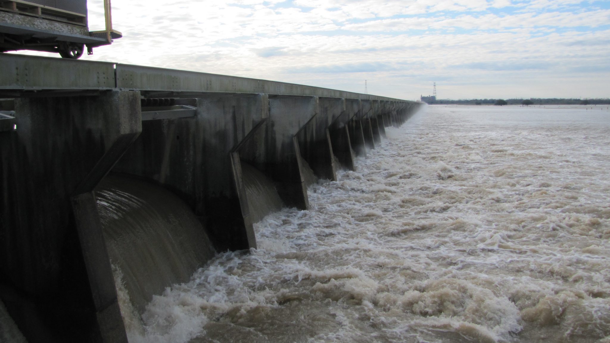 A River Cresting in New Orleans: A Complex Choreography of Water, Technology and Bureaucracy that Only Sometimes Serves People and Nature