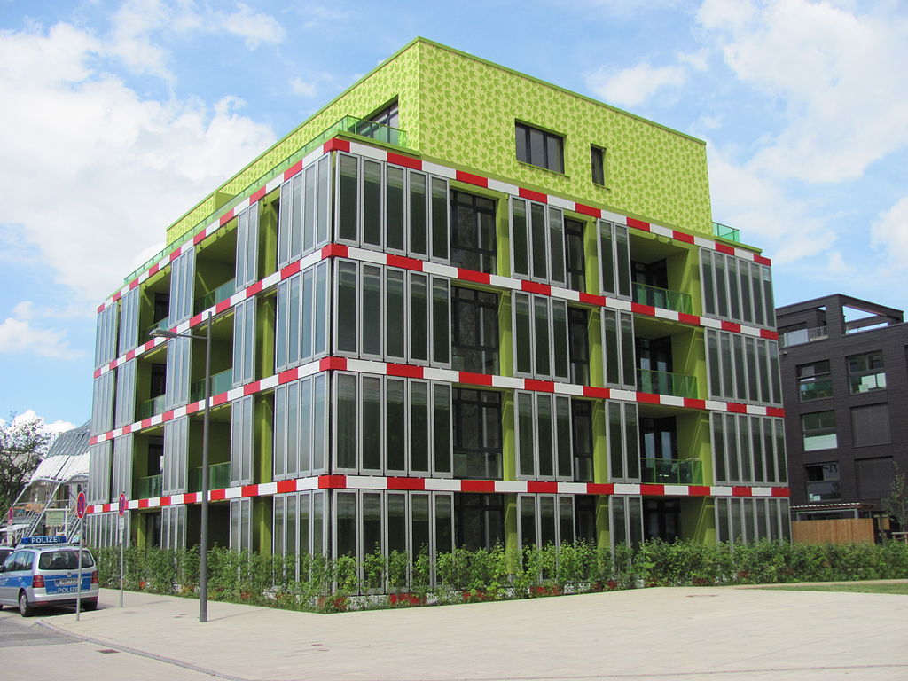 Redefining Urban Nature for a Carbon-Negative City